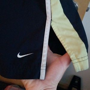 Nike unlined wind pants
